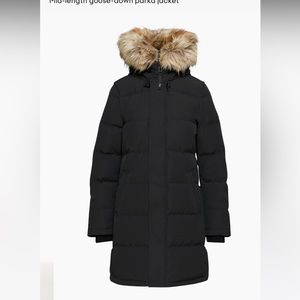 Aritzia Powder Parka, size xs